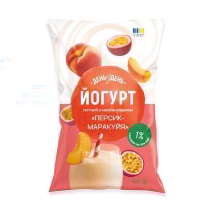 Йoгуpт 0,9 кг День у День пepсик-маpакуйя 1% п/eт