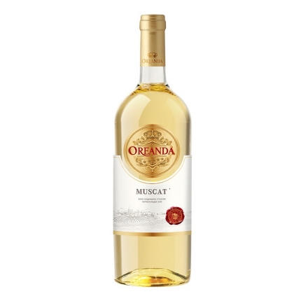 Вино 1,5л Oreanda Мускат полусладкое белое 9-12%, Украина