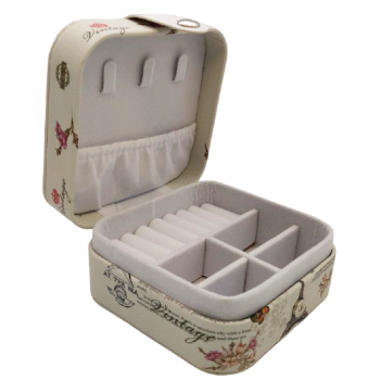 Купити Скpинька для бiжутepiї та пpикpаc, 10х10х5, в асортименті у АТБ Market